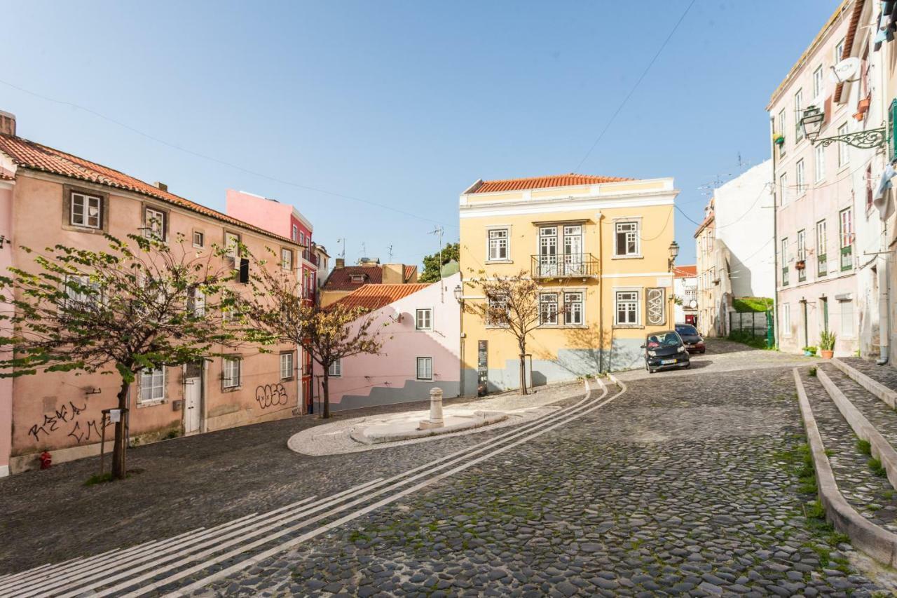 Apartment In Castelo Лиссабон Экстерьер фото
